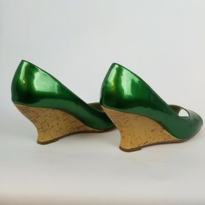 Michael Antonio Green Peep toe Wedges Sz 9